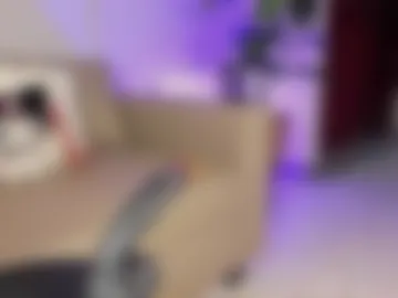 saradiamondss webcam preview