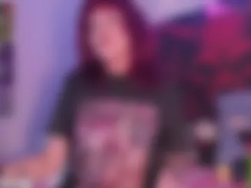 sarah_stoner photo 2