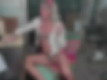 sarahhampton photo 7