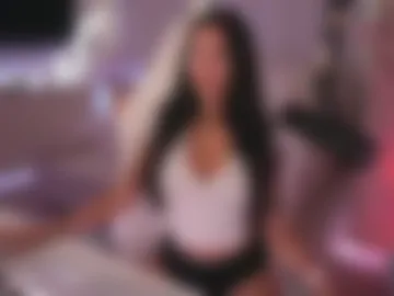 sashawest_official photo 6