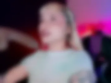 scarlet_gold photo 5