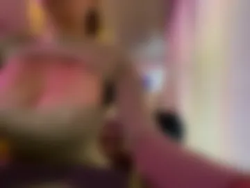 scarlet_whisper photo 6