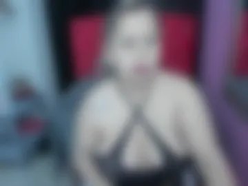 scarletbigtitties photo 2