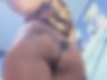 scarlethnyx photo 3