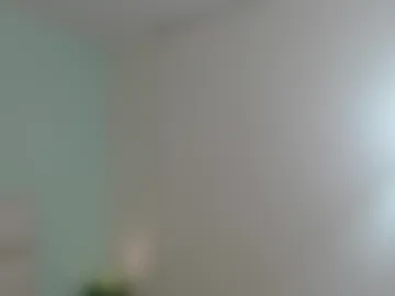 scarletlevis photo 5