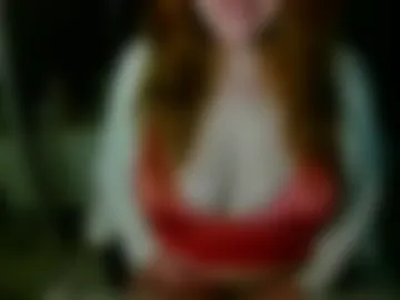 scarletsiren1996 photo 2