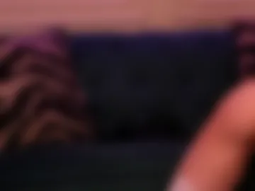 scarletsnows photo 9