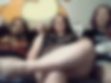 scarlett_rose123 photo 3
