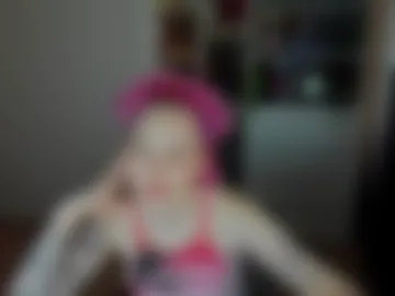 school_love webcam preview