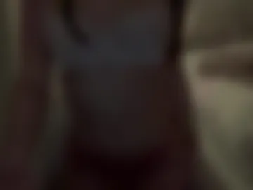 seductiveredd photo 2