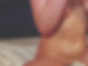 selenaallure photo 5