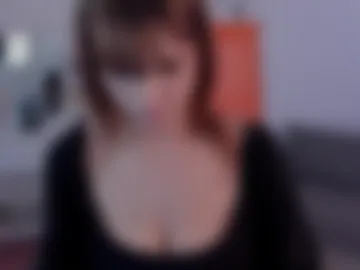 selenadearden photo 2
