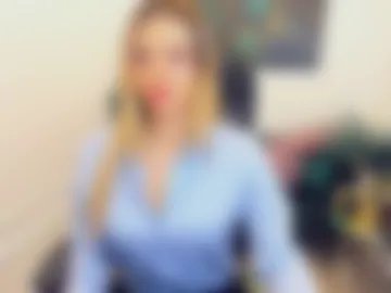 selenaemoore photo 5