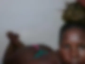 sexyebonygal photo 2