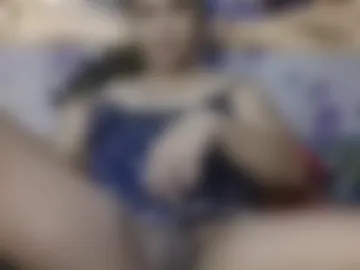 sexyemely69 photo 6