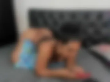 sexykhloe webcam preview