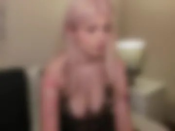 sexyslimlady photo 4