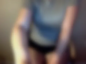 shae_hurray live webcam preview