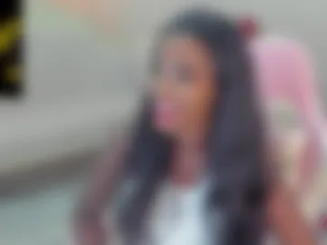 shantallknowless photo 3