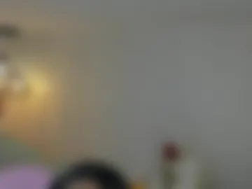 shantallknowless photo 3