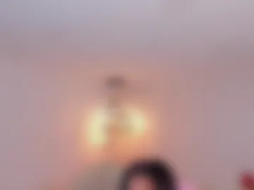 shantallknowless photo 2