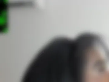 shantallknowless photo 4