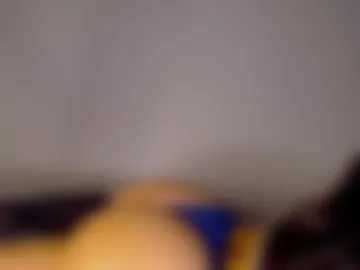 shes_a_peach webcam preview