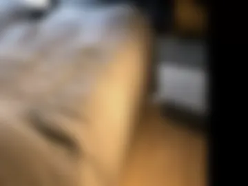 shiny_layered_doll live webcam preview