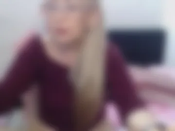 shira_evans40 photo 2