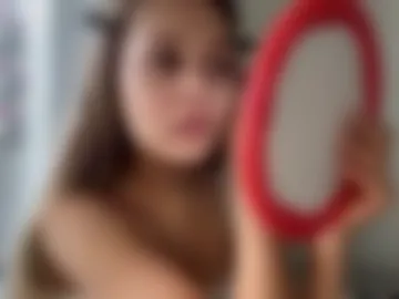shirleepoma webcam preview