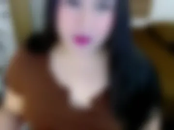 shy_cum_momz live webcam preview