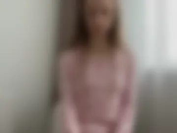 shy_schoolgirl_ photo 3
