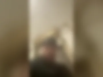 simolilliu97 live webcam preview