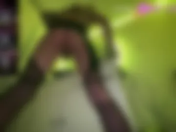 sissysl_vesylvia photo 2