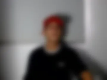skinny4skincurve live webcam preview