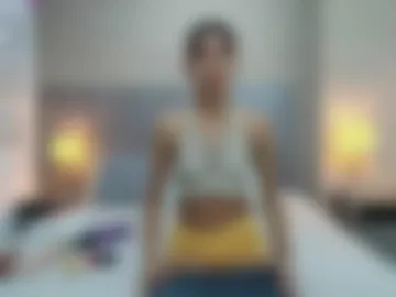 skinny_briana photo 8