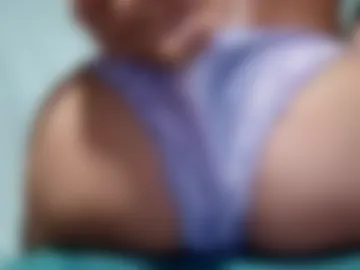 sluttlittleslutt webcam preview