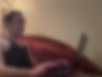 sluttypliers live webcam preview