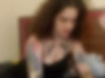 sluttysuzie17 photo 6