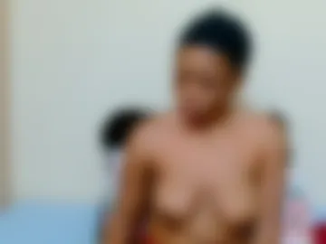 smallboobsxx webcam preview