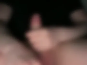 smallhornyboi live webcam preview