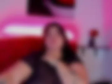 sobigcurvy44 photo 2