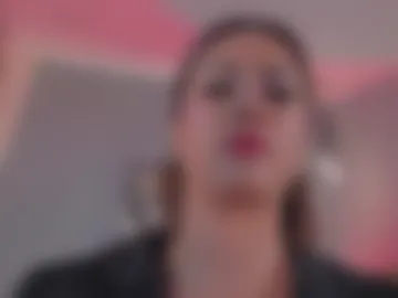 sofiareyesx1 photo 2