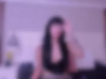 sofiathoompson photo 4
