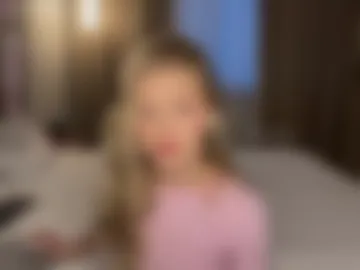 sofivolkova webcam preview