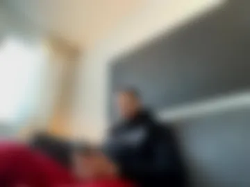 someoneawkward live webcam preview