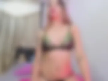 sophiee_grey photo 3