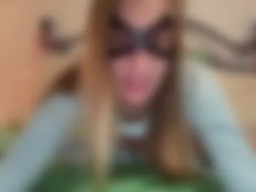 sophieskyxoxo webcam preview