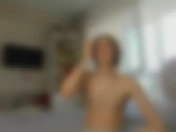 sosaguillypleasure photo 2