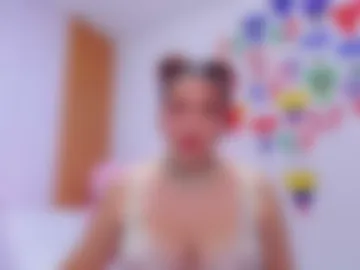 soyqeen photo 4